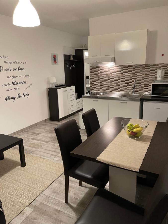 Apartments Antisa Baska Voda Ngoại thất bức ảnh