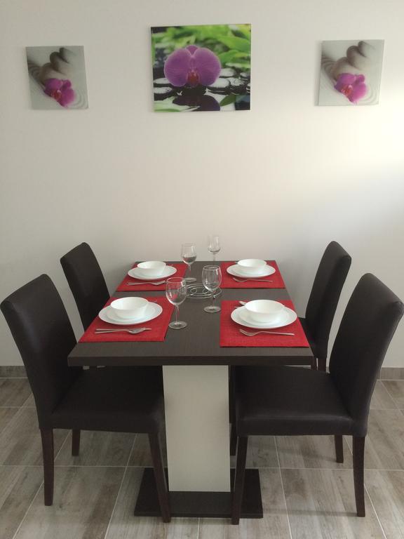 Apartments Antisa Baska Voda Ngoại thất bức ảnh